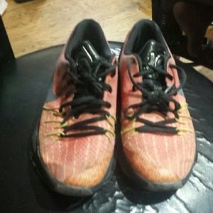 KD 8s